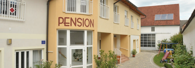 Pension Schlögl in Lutzmannsburg mit gemütlichem Innenhof